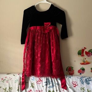 Black Velvet and Red Satin Bow Holiday Dress good condition